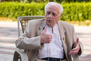 Хмара: Идея – превыше всего. Что такое "я" против идеи? Это несоизмеримые вещи