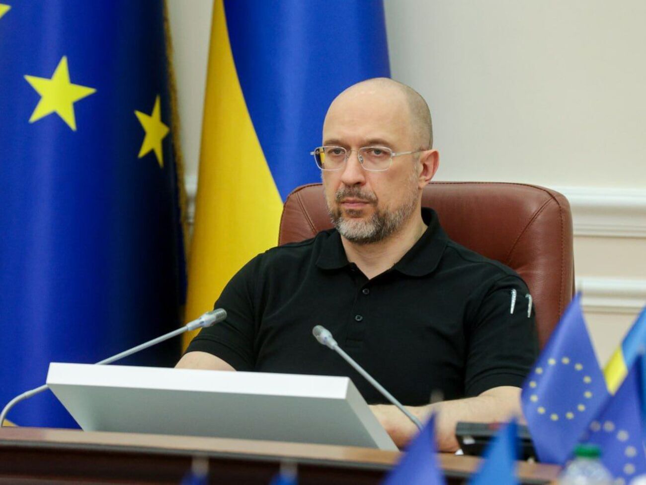 У місцевих бюджетах "достатньо коштів" для завершення всіх підготовчих робіт до опалювального сезону до настання холодів, зазначив Шмигаль