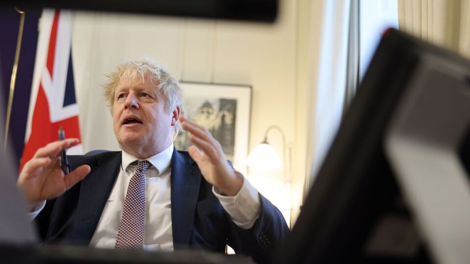 Путин "сделал глупость", считает Джонсон