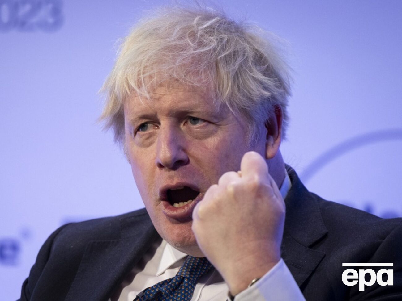 Джонсон: Ми завжди даємо Україні те, що вона хоче, але надто довго