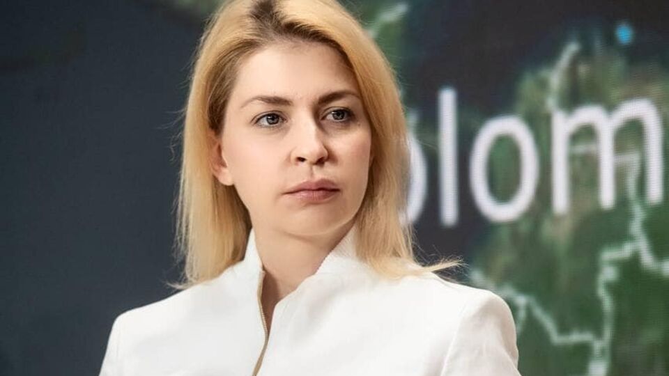 По информации СМИ, Стефанишиной объявили подозрение по поводу растраты имущества