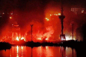 Україна атакувала завод у Севастополі, де стояли на ремонті російський підводний човен і десантний корабель