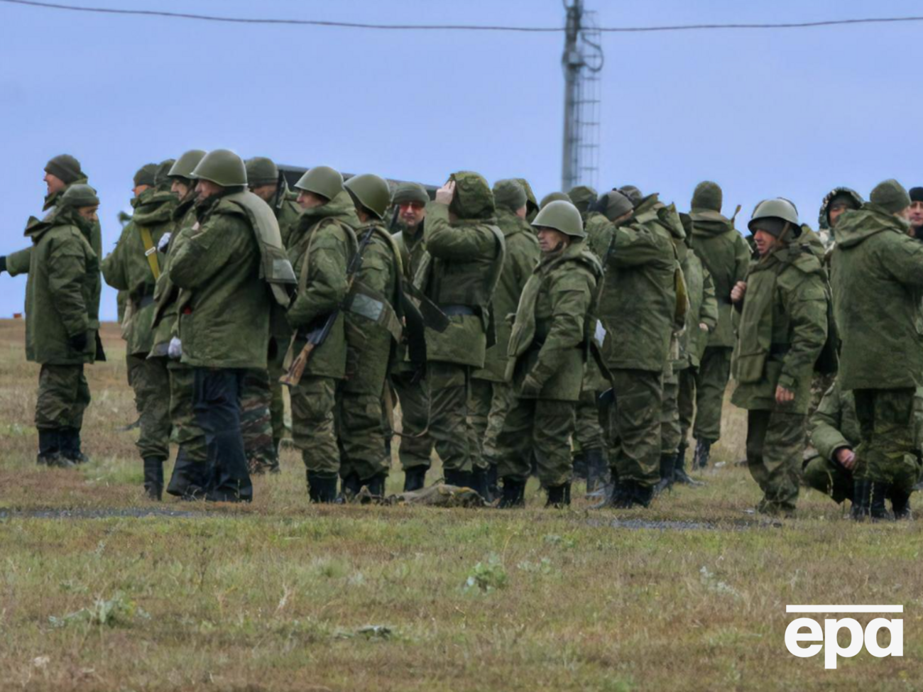 Россия постоянно испытывает дефицит живой силы, но откладывает "официальную" мобилизацию