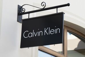 Calvin Klein у середині серпня вийшла з капіталу свого російського підрозділу