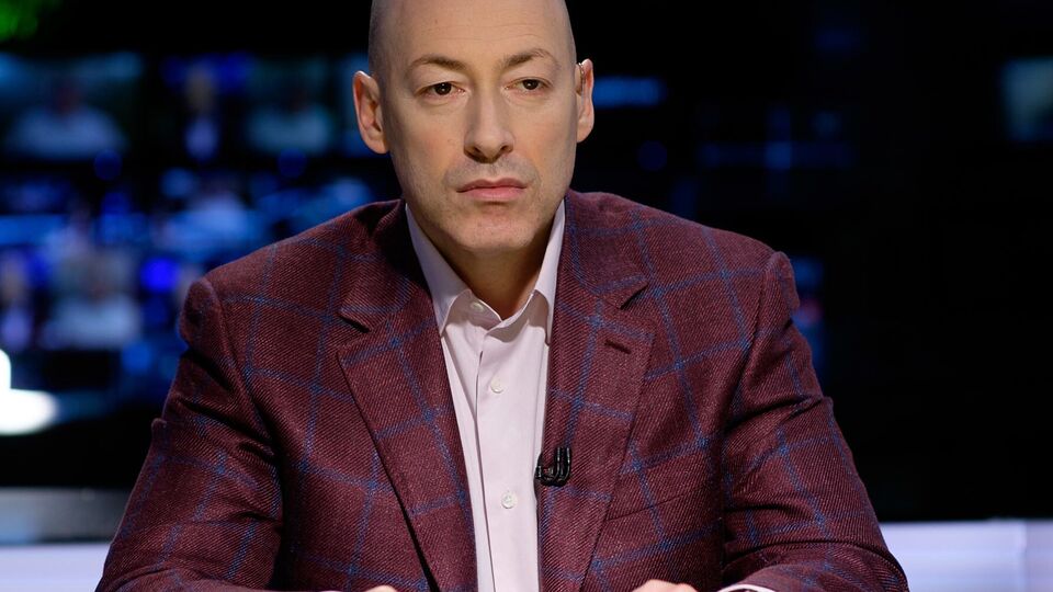 Гордон випустив розслідування про Колодзінського та Єщенка, які проводять акцію проти нього на Хрещатику