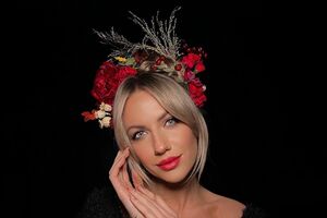 Нікітюк експериментує із зачіскою