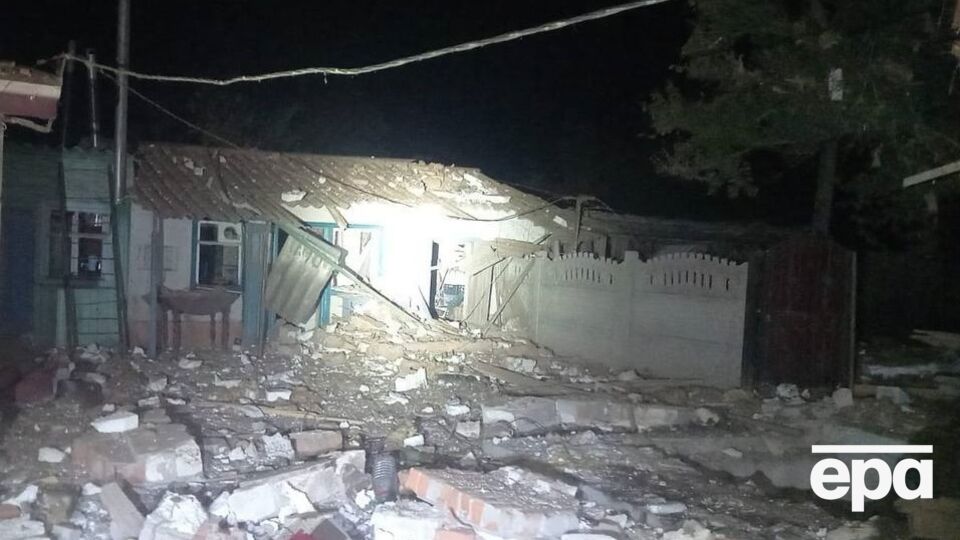 Підліток, поранений під час нічного обстрілу Херсонської області, перебуває під апаратом штучної вентиляції легень – ОВА