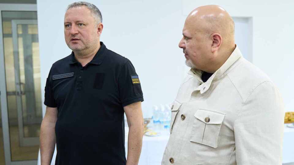Костін і Хан розповіли про початок роботи офісу МКС в Україні