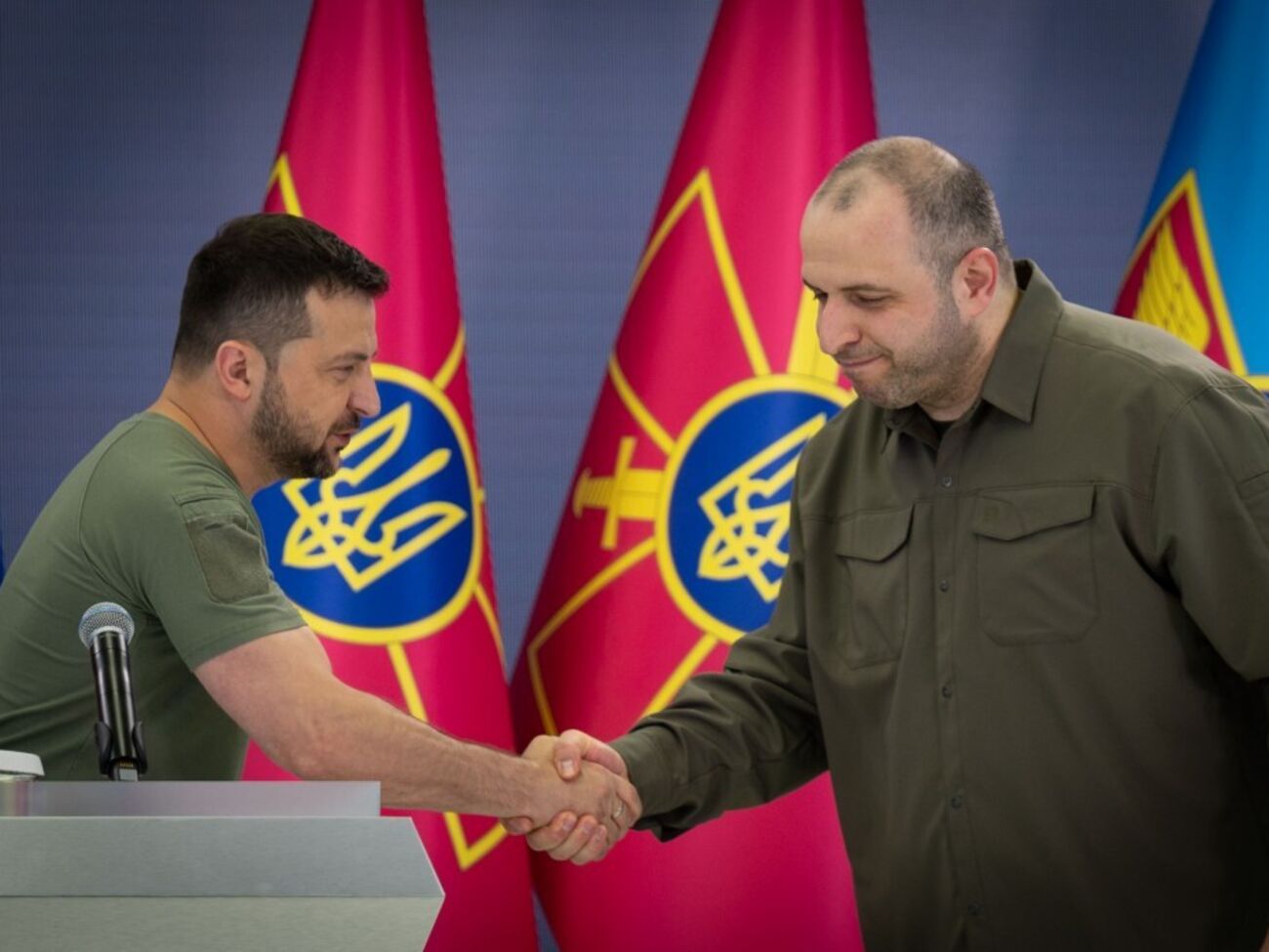 Президент заявил, что Умеров готовит важные решения МО