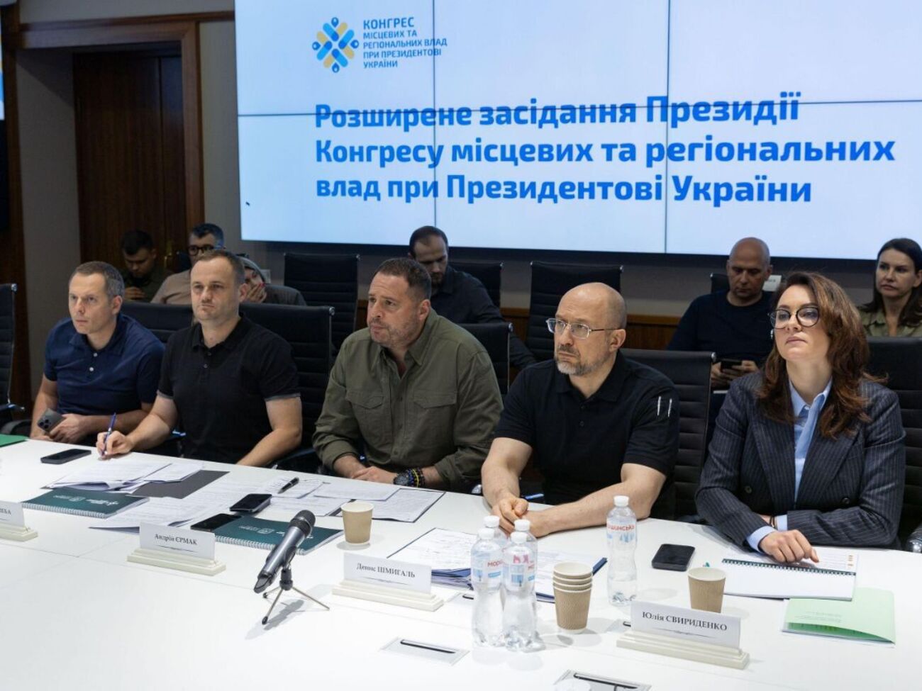 Шмигаль: На швидке відновлення регіонів уряд уже виділив 60 млрд грн