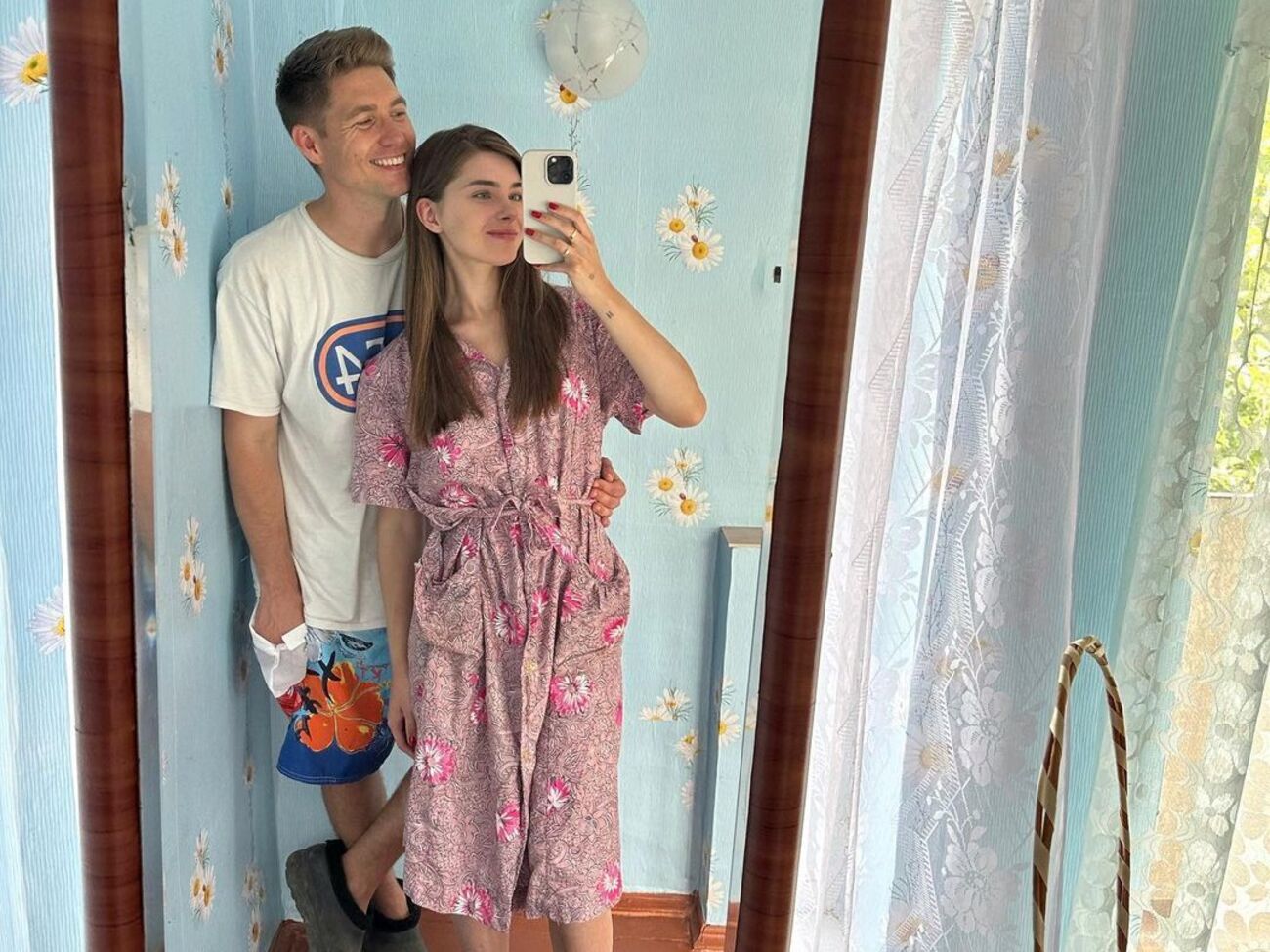 Полтавская младше Остапчука на 16 лет