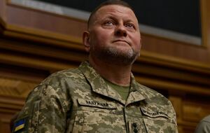 Истерикуют СМИ, блеют президенты, все орут с каналов и экранов, а Залужный невозмутимо жрет русскую пехоту