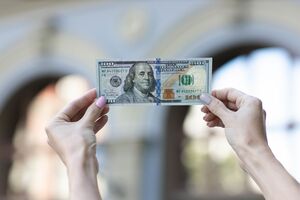 Шмигаль заявив, що триває "велика системна робота" із залучення коштів від партнерів