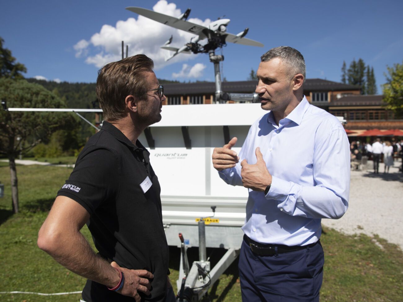 Виталий Кличко: Немецкая компания Quantum Systems передаст Киеву 100 тактических дронов нового поколения, которые уже тестировали в Украине