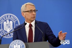 Проблеми вирішують не погрозами і протестами, а коли "сідаєш за стіл і обговорюєш конкретні цифри", зазначив Денков