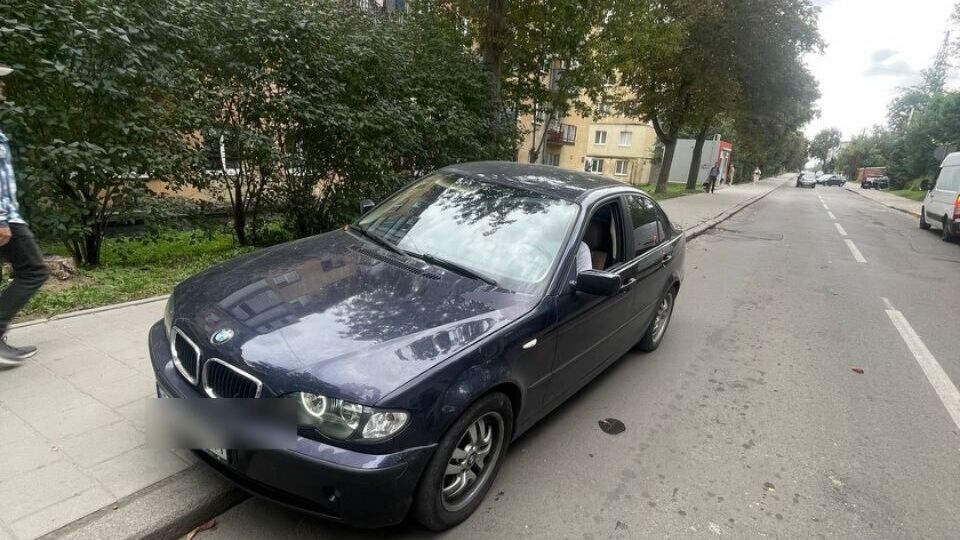 Водій керував автомобілем BMW