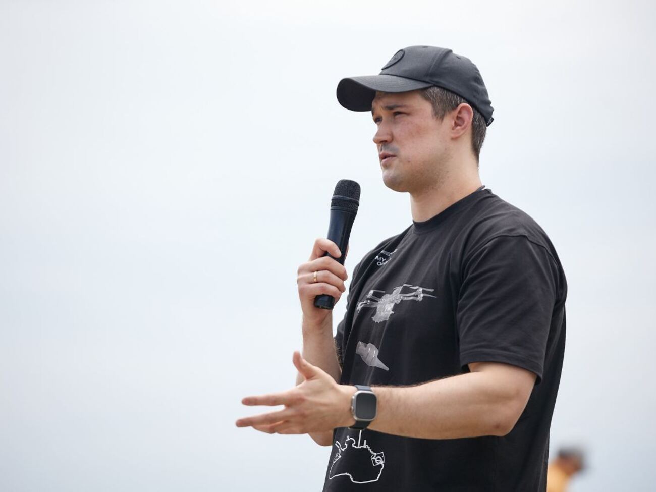 Федоров: Ждем новых рекордов от наших героев и благодарим за службу