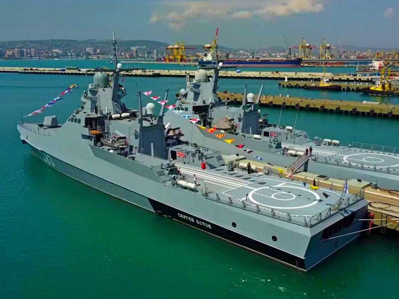 Російський корвет "Сергей Котов" дістав пробоїну, його скерують на ремонт, повідомив Юсов