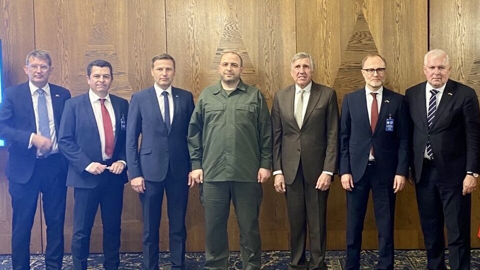 Кроме Эстонии, Люксембурга и Украины, на мероприятии по созданию IT-коалиции декларацию о намерениях подписали также Бельгия, Литва и Дания, отметили в минобороны Эстонии