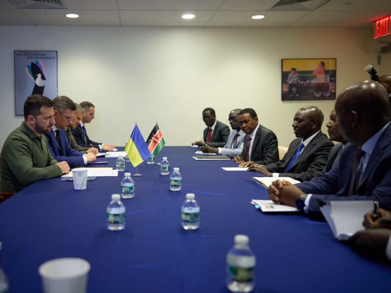 Зеленский пригласил Руто и его команду посетить Украину в "удобное время", отметили в ОПУ