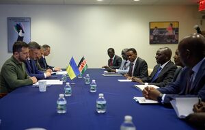 Зеленский пригласил Руто и его команду посетить Украину в "удобное время", отметили в ОПУ