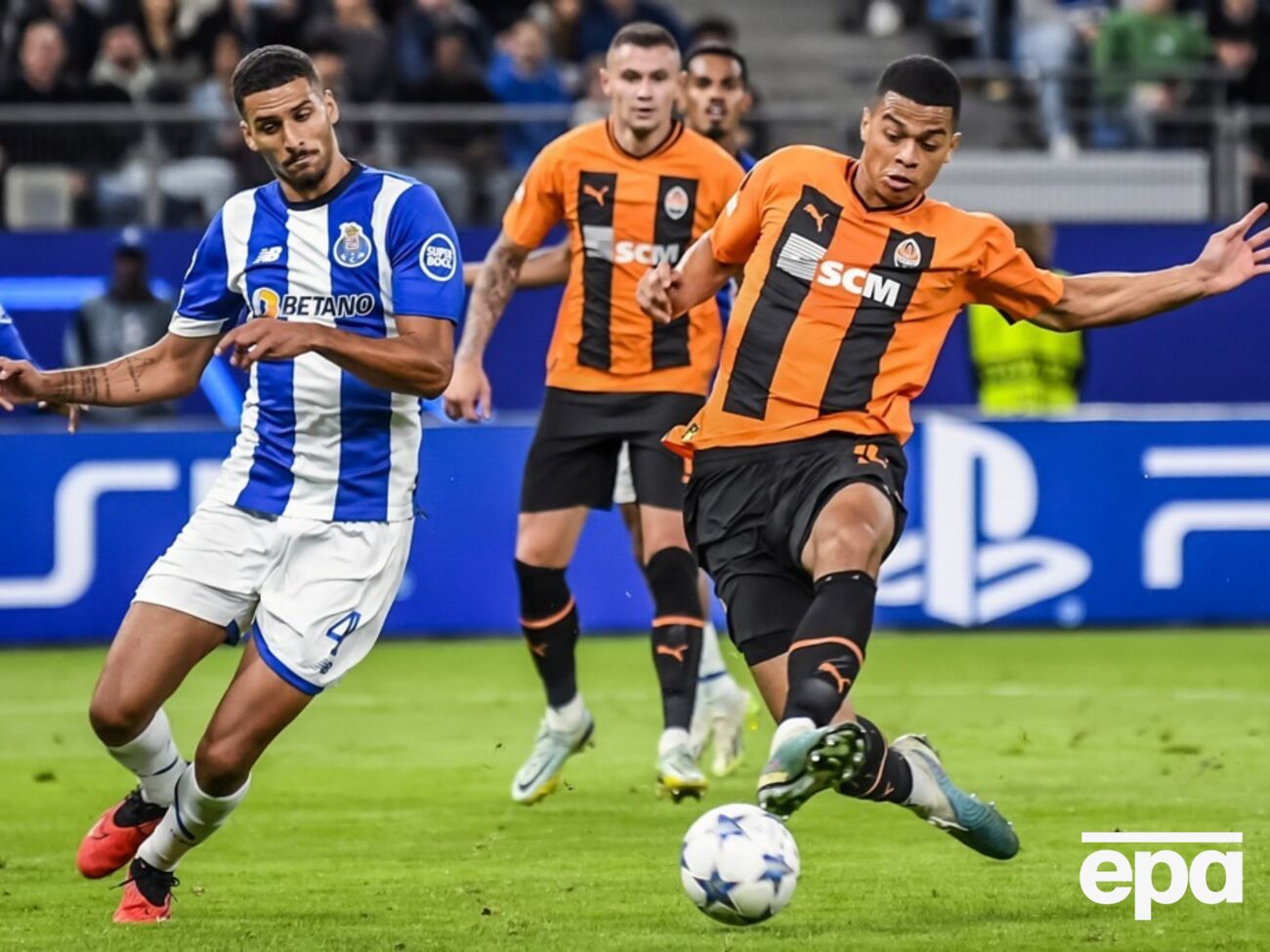 Поединок проходил в Гамбурге