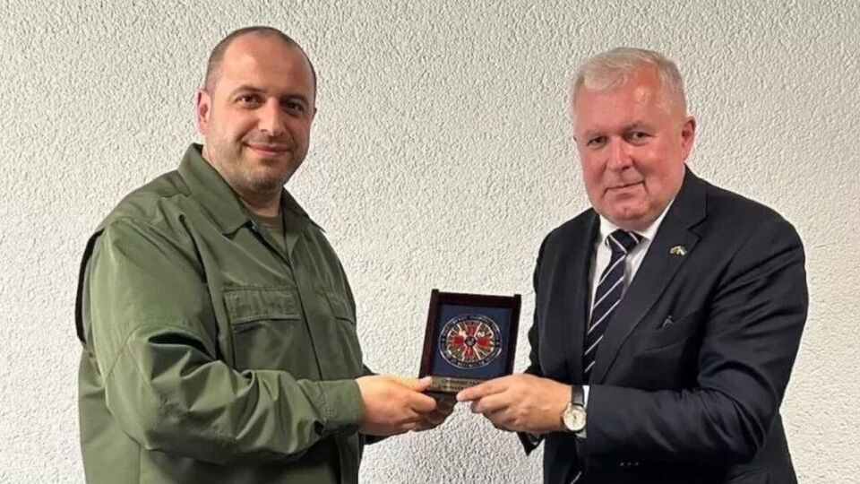 Анушаускас представил пакет помощи от Литвы после первой встречи с новым министром обороны Украины Умеровым
