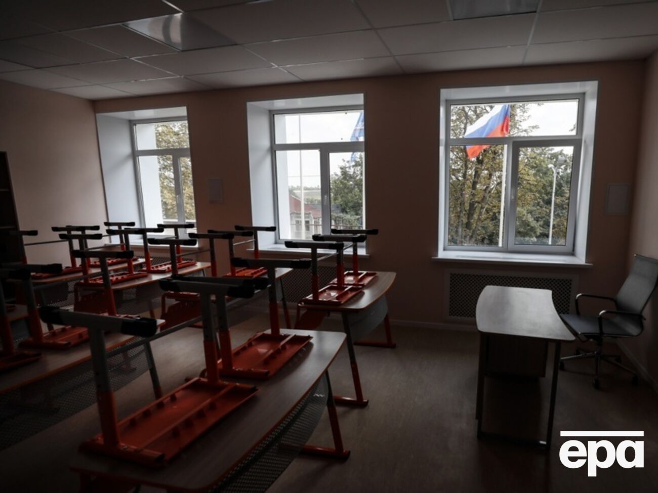 Оккупанты намерены вести обучение на захваченных территориях по программе РФ