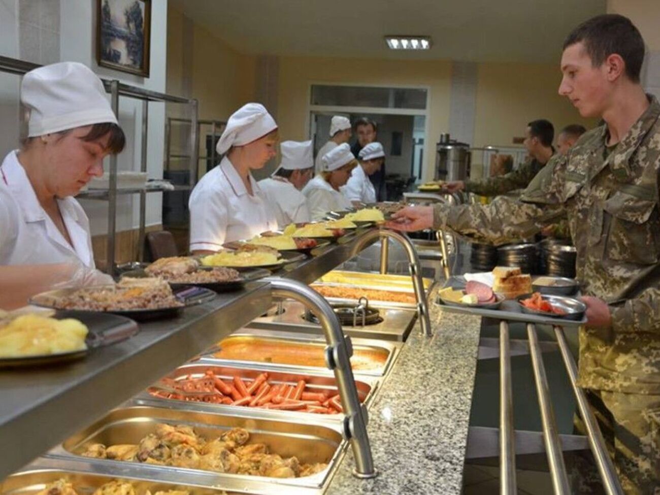 МО подало иск о защите деловой репутации в связи с закупками продуктов питания для ВСУ