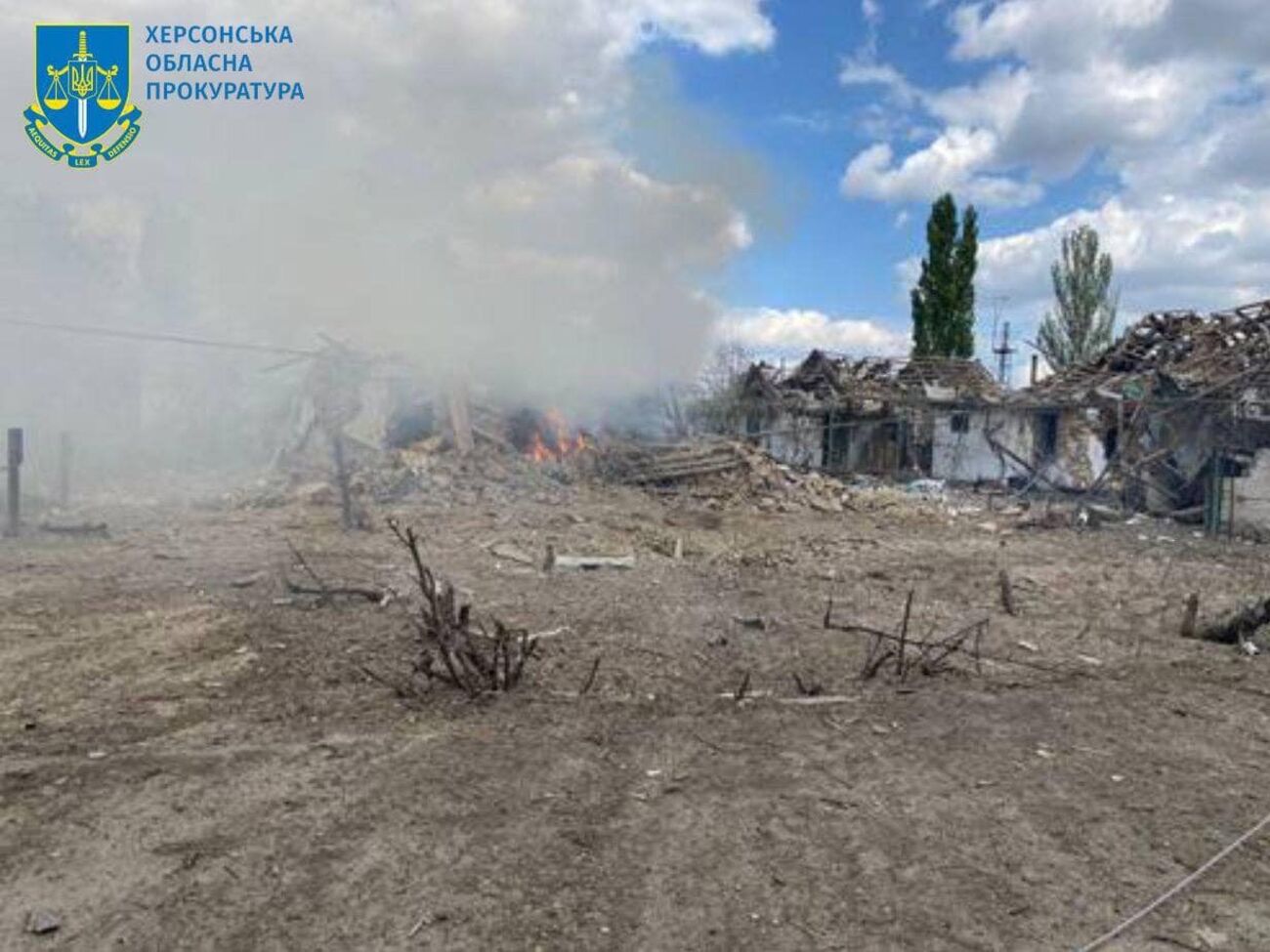 Оккупанты обстреляли авиабомбами Отрадокаменку около полудня