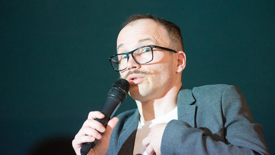 Условно завтра в огромном масштабе имплементировать возможность экстрадиции в Украину уклонистов было бы невозможно, подчеркнул Малюська