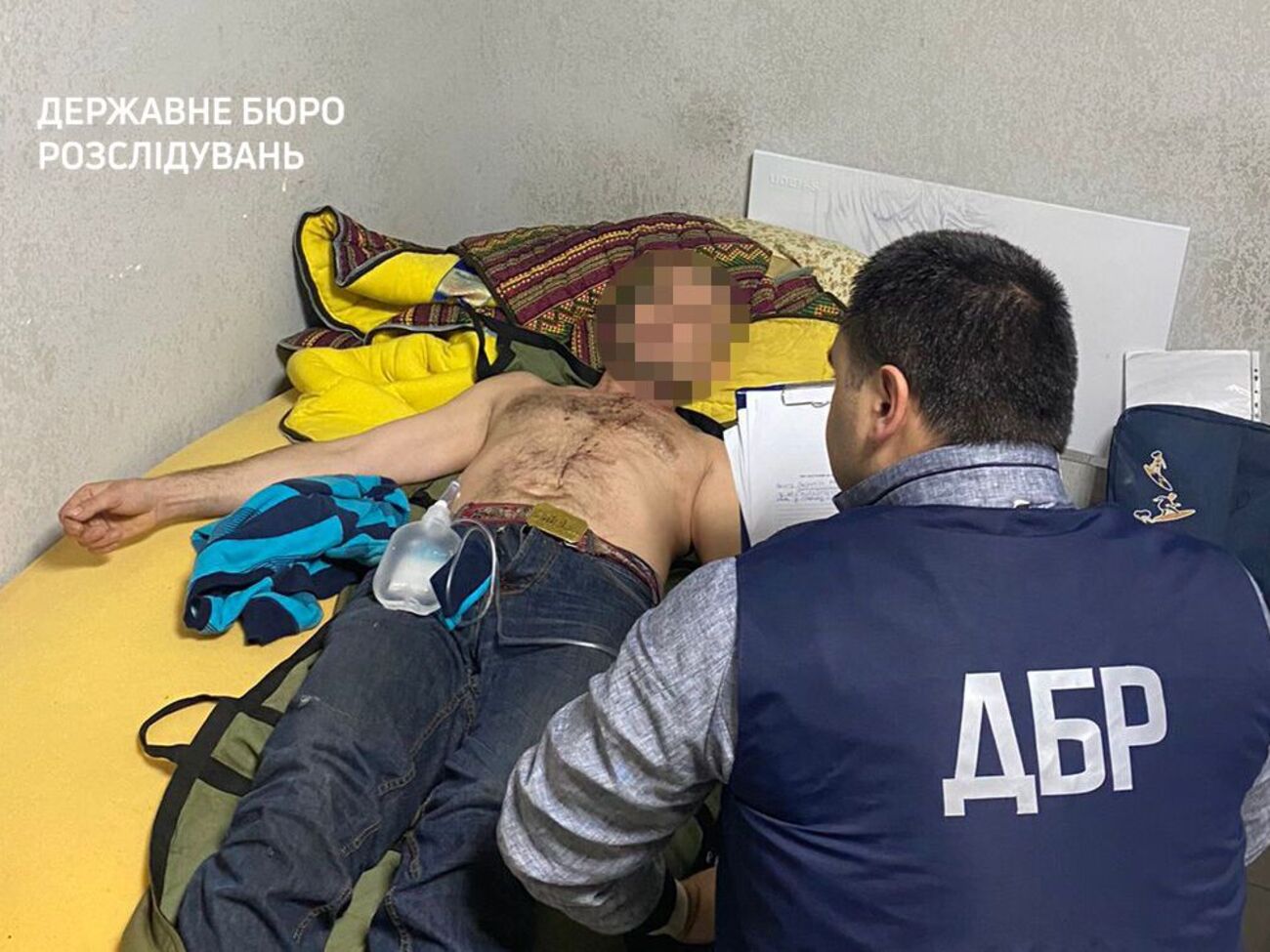 По данным следствия, сотрудники ТЦК незаконно удерживали мужчину и издевались над ним