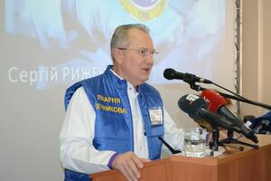 Младшему сержанту, получившему ранение в Бахмуте, перелили шесть литров крови. Жизнь ему спасли 10 незнакомых людей