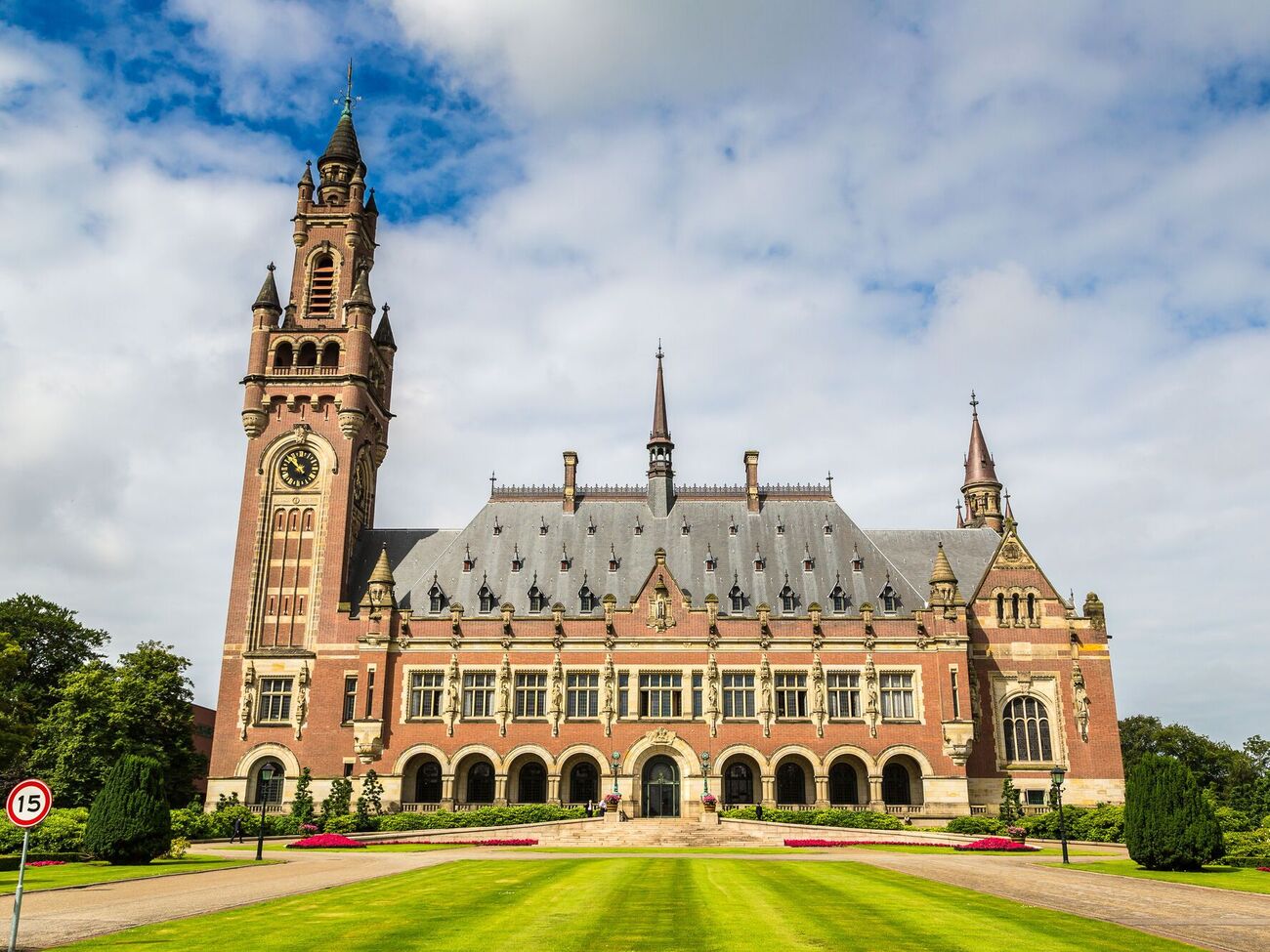 Справу про геноцид розглядає Міжнародний суд ООН