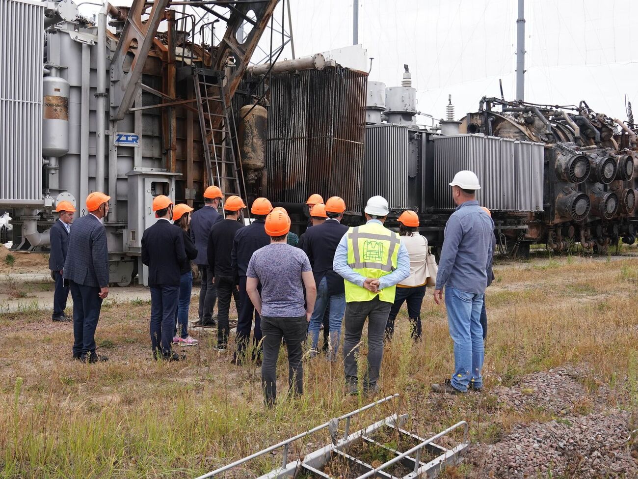 Із вересня 2022 року російські окупанти за пів року випустили по енергетичних об'єктах України понад 1200 ракет і дронів, приблизно 250 із них влучили в ціль
