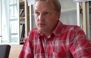 Лемешкин требовал определенной верстки, чтобы в его статье можно было прочитать послание