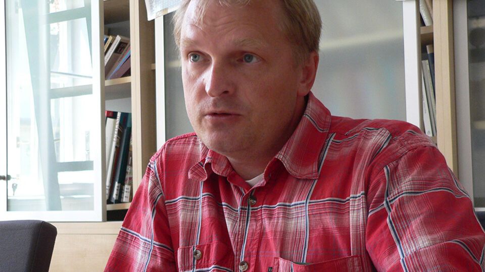 Лемешкин требовал определенной верстки, чтобы в его статье можно было прочитать послание