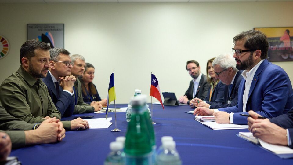Зеленський під час зустрічі з Боричем наголосив на важливості повноцінного залучення Чилі до реалізації української формули миру, зазначили в ОПУ