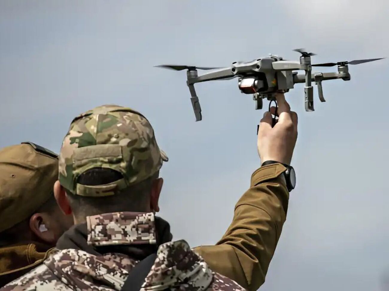 В РФ заявили о массированной атаке беспилотников