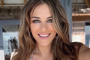 Герлі випускає купальники свого бренда