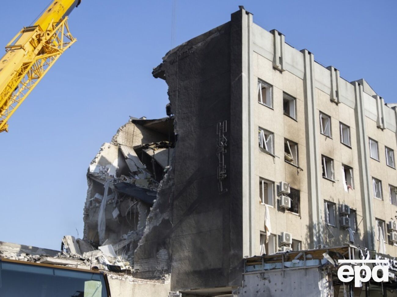 В результате ракетной атаки в центре Черкасс повреждено здание отеля