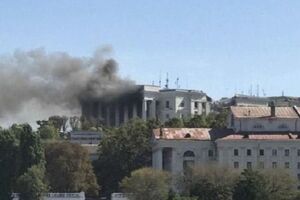 Стратком ЗСУ зазначив, що сили оборони України завдали ракетного удару по штабу ЧФ РФ приблизно о 12.00 22 вересня