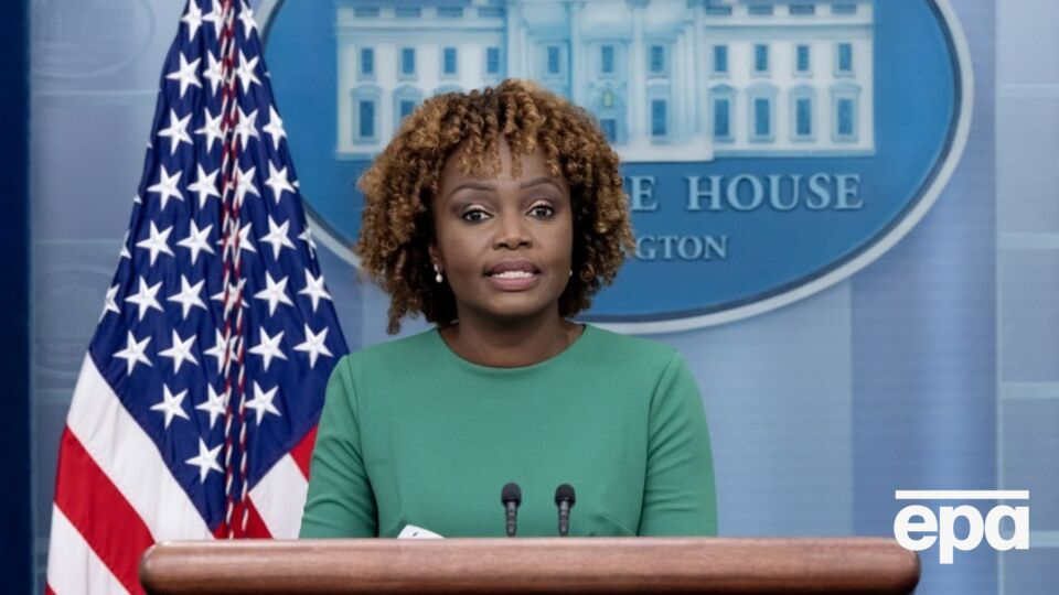 Прессекретарка Байдена не прокоментувала даних ЗМІ