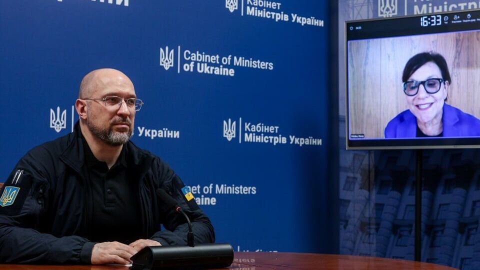 Шмыгаль общался с Прицкер по видеосвязи