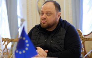 В смс было написано: "Слава Украине!", рассказал Стефанчук