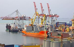 Временным коридором из Украины воспользовались уже два судна