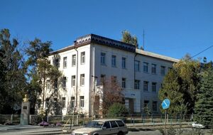 У Токмаку повідомляють про вибухи