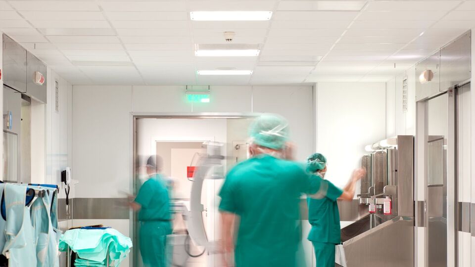 До лікарні потрапили десятки неповнолітніх курсантів