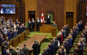 98-летнего Гуньку аплодисментами приветствовали в канадском парламенте