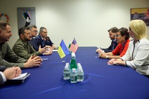 Зеленский рассказал, что провел встречу с Прицкер в Нью-Йорке